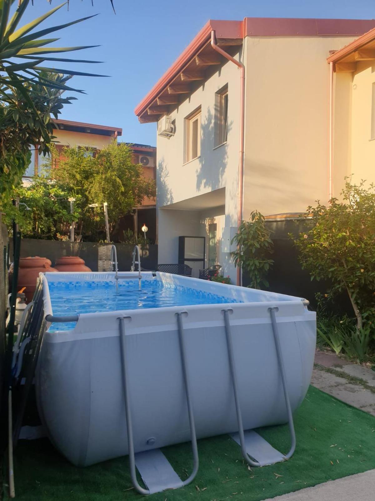 Domek Villa A 100Mt Dalla Spiaggia Capoterra Exteriér fotografie